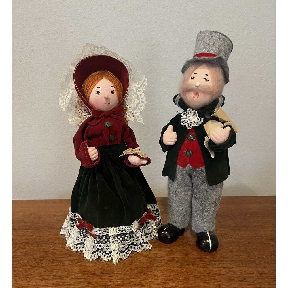 Christmas Caroling Dolls 13" Vintage Victorian Singing Couple‎ Foam Figures